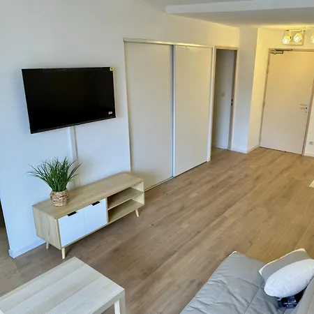 Moderne Cap D'agde Piscine & Parking Prive *